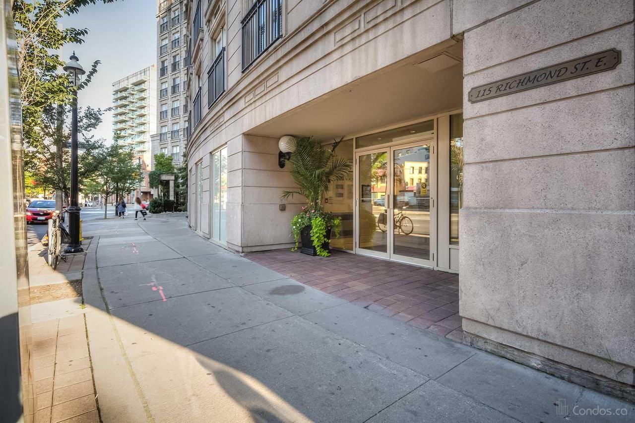 The French Quarter II #5455 - Photo 3 of 4