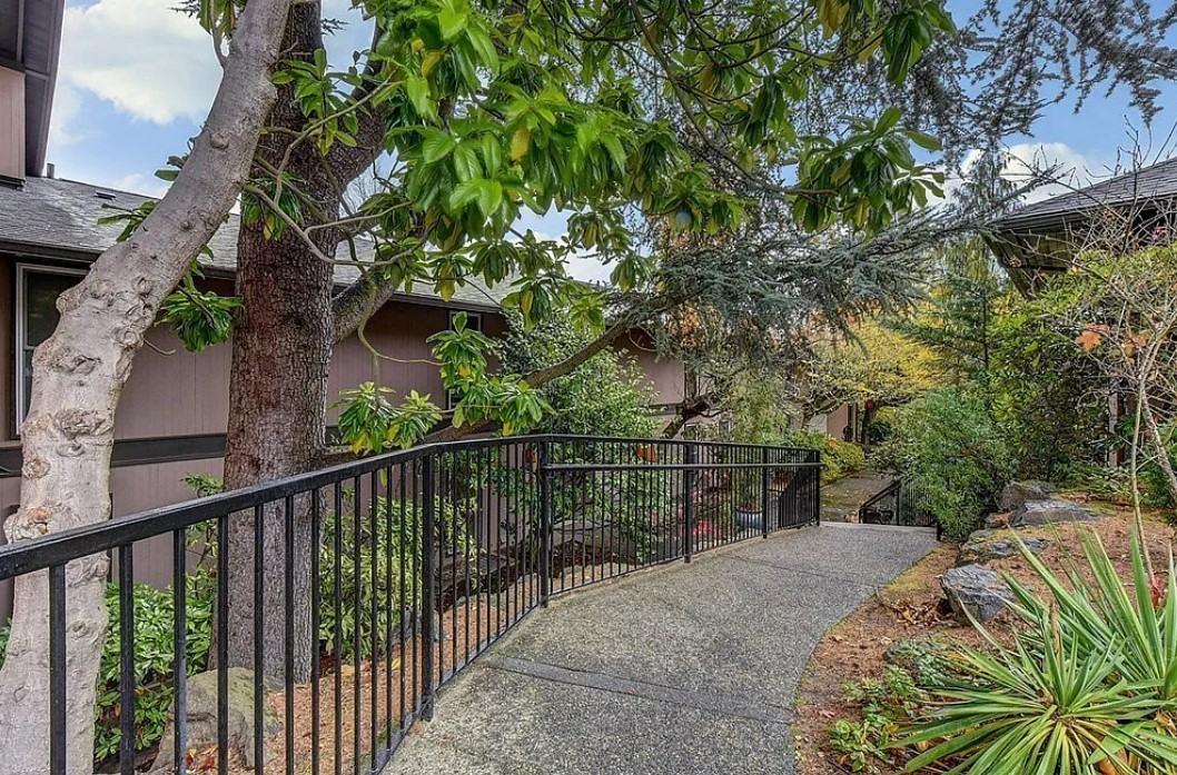 1425 South Puget Drive