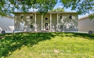 featured image of 209 Nw Barr Rd #A