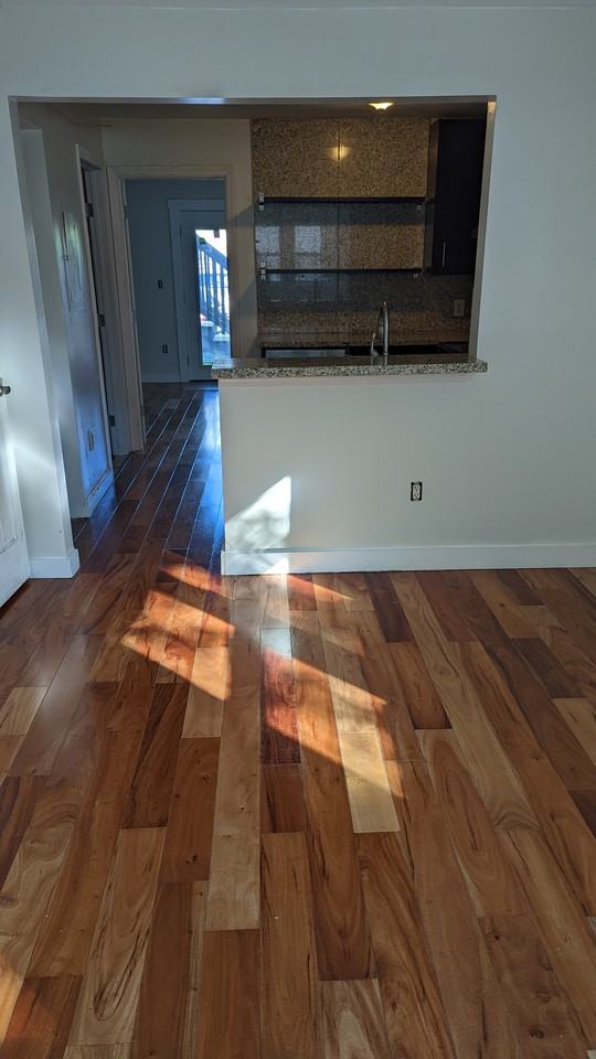 75 Penn St #A - Photo 3 of 7