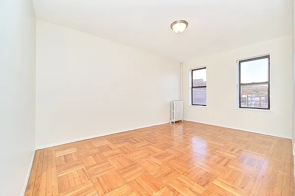 19 Marine Ave - Photo 2 of 5