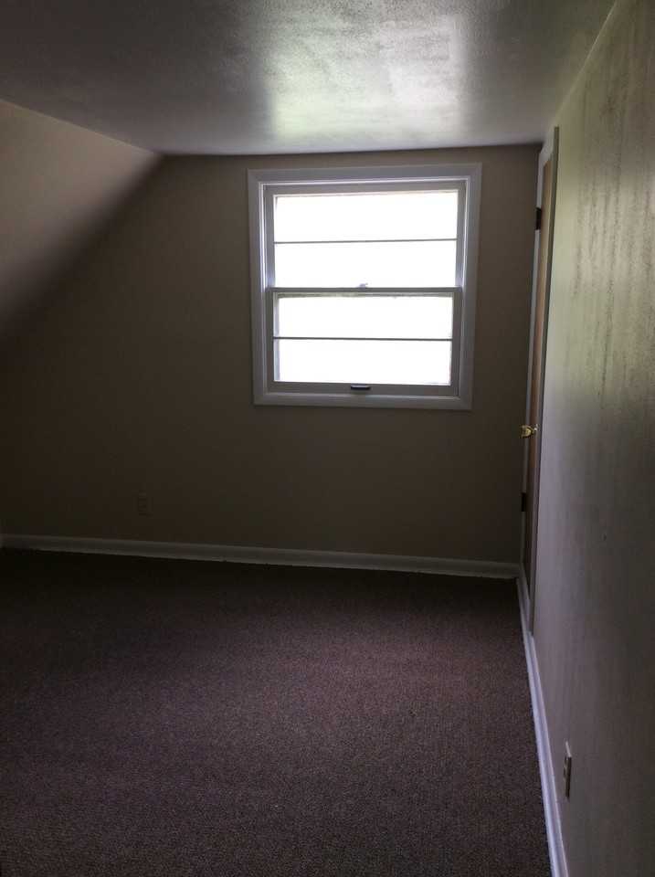 802-806 Cedar Street - Photo 2 of 5