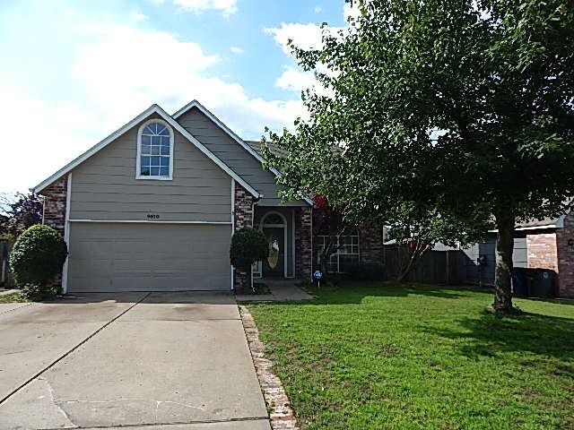 9510 E 98th St - Photo 2 of 29