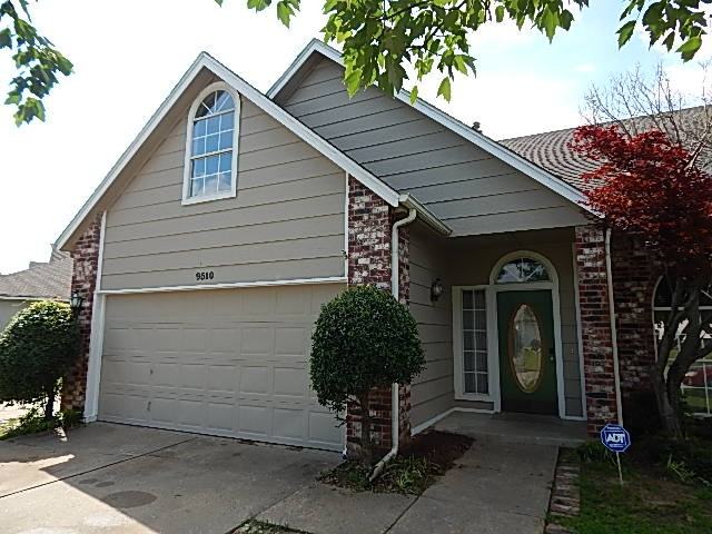 9510 E 98th St - Photo 3 of 29