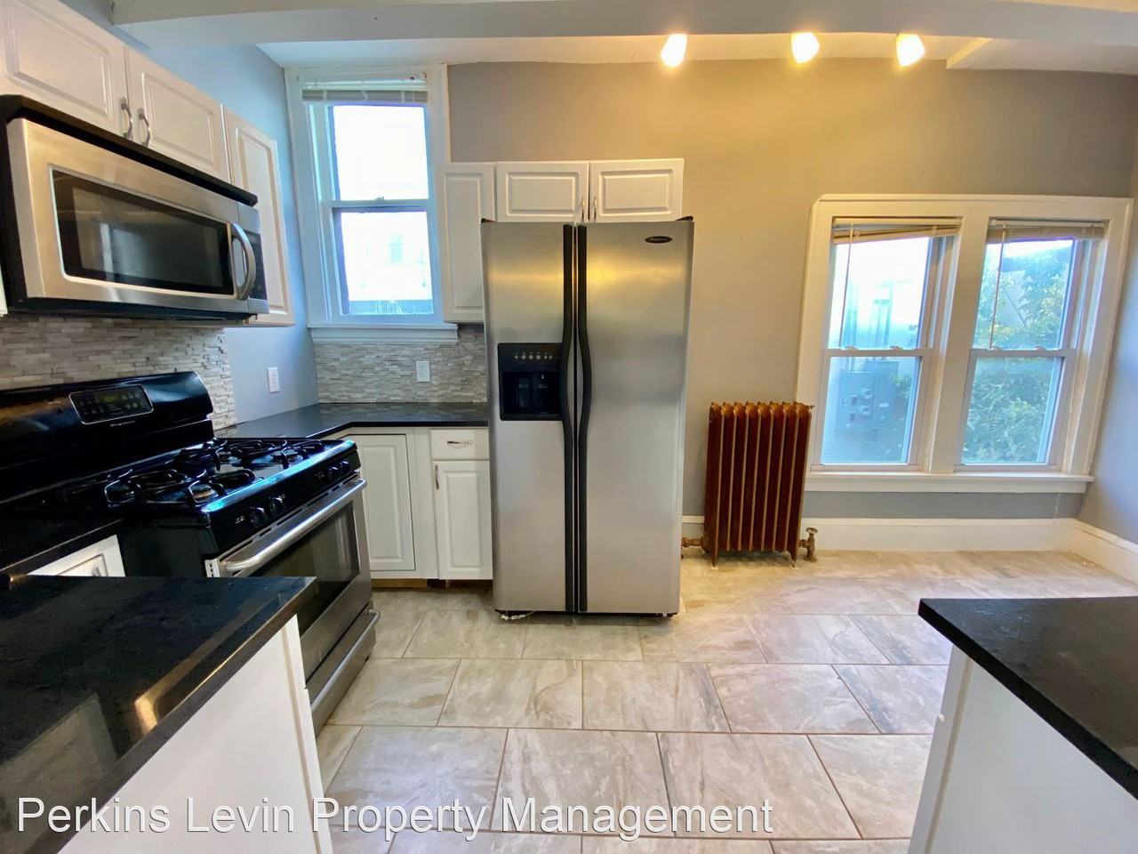 3009 Colfax Ave S - Photo 3 of 16