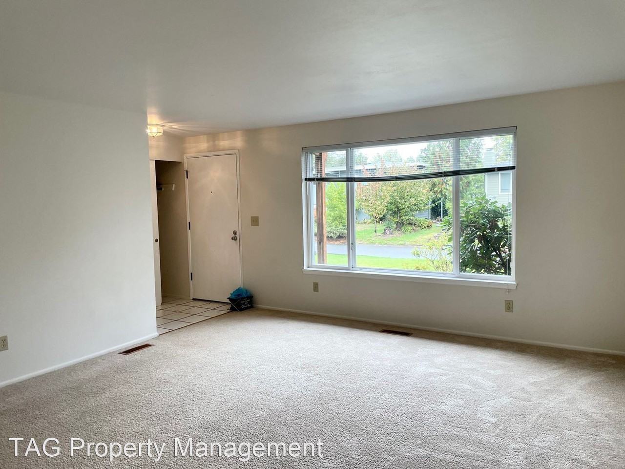 14219 Ne 75th St - Photo 3 of 25