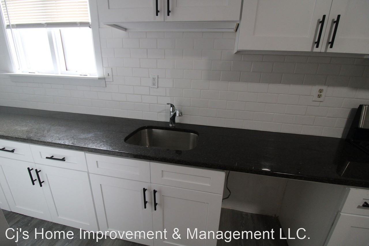 128 Spring Street - Photo 2 of 14