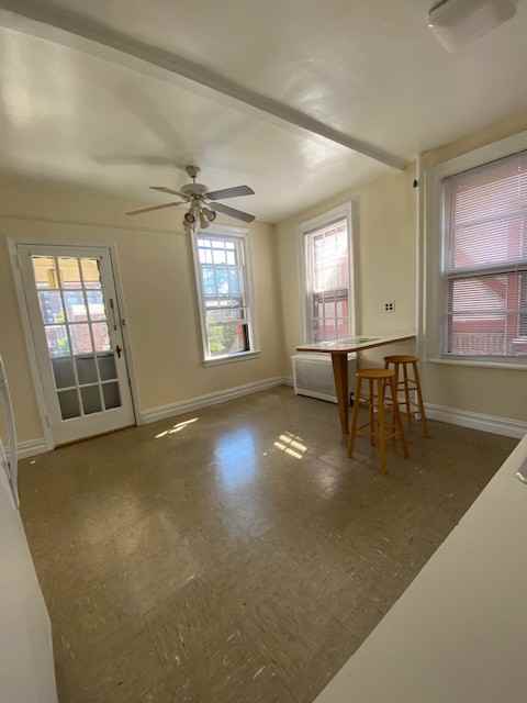 2111 Matthews Ave - Photo 3 of 11