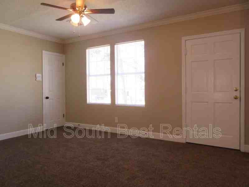1310 Railton Rd - Photo 3 of 7