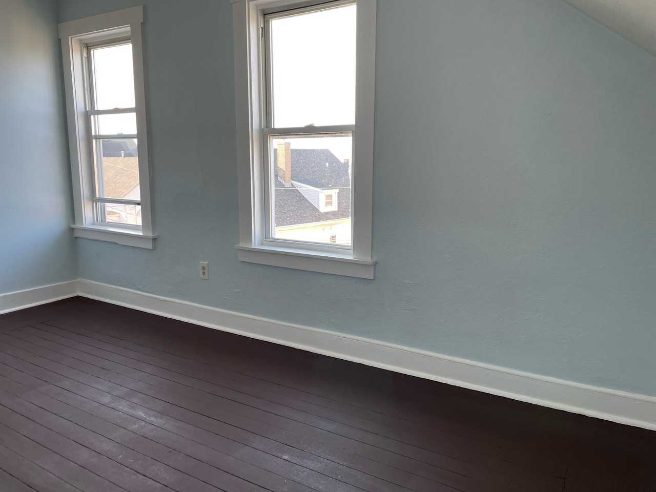 55 Tecumseh St - Photo 3 of 5