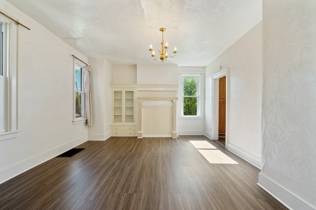 1305 Wisconsin Ave - Photo 5 of 18