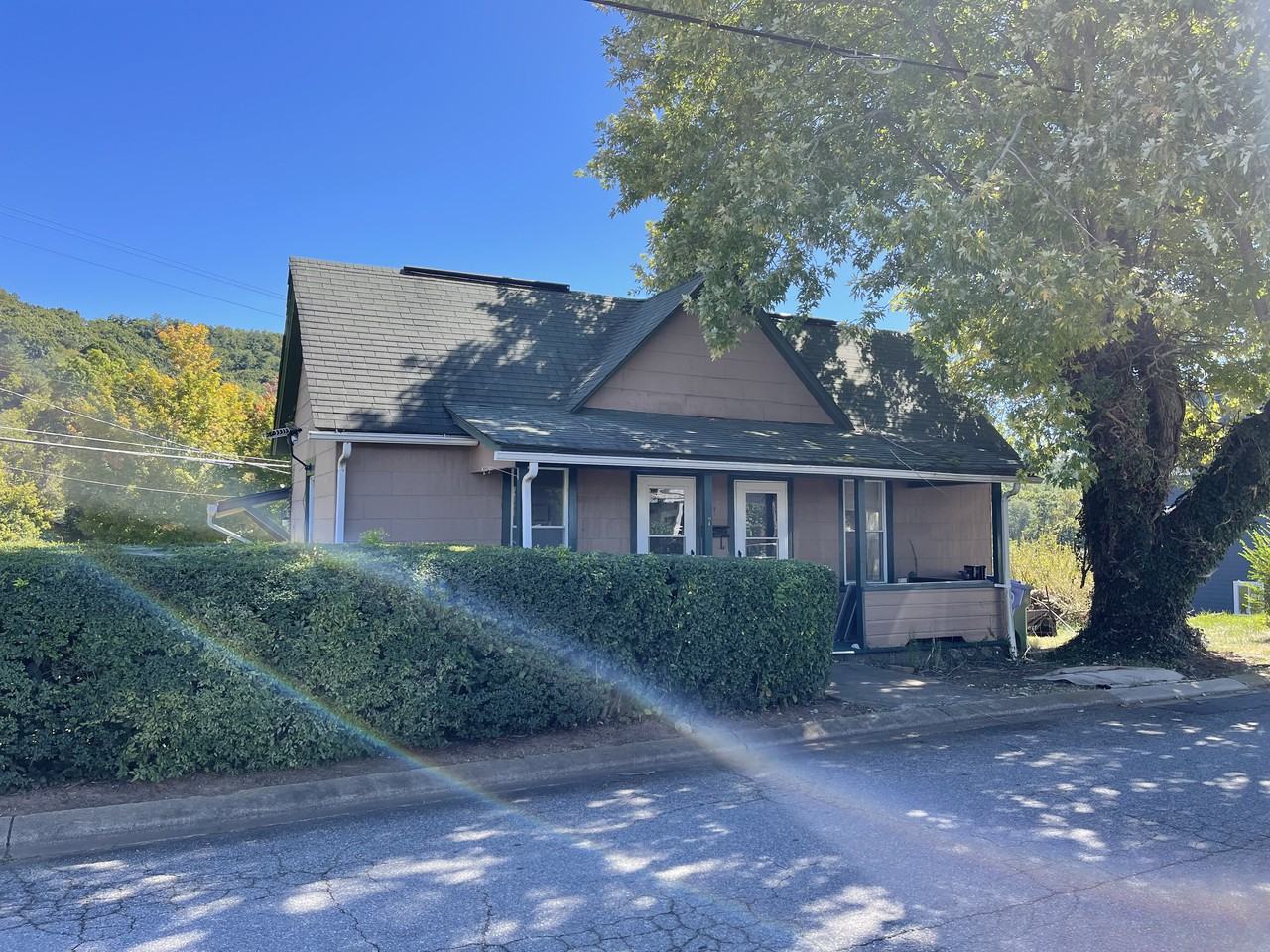 7 Ridge St - Photo 2 of 11