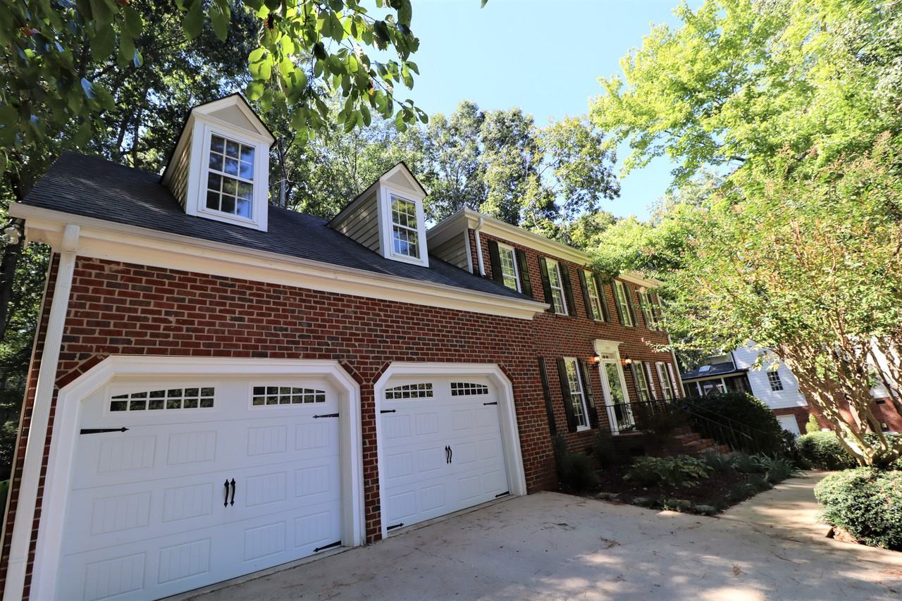 7905 Farnham Ct - Photo 2 of 50