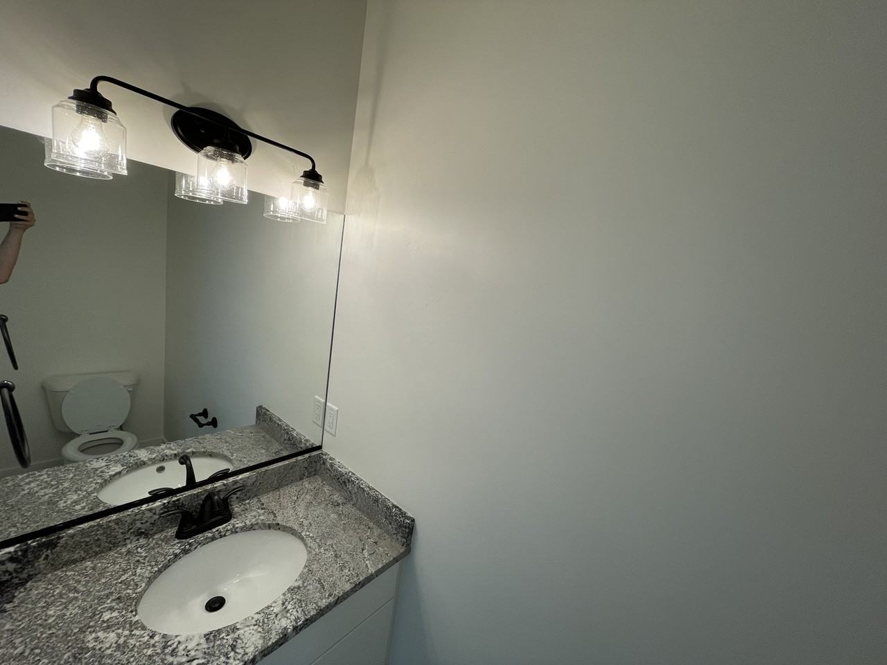 272 Nw - Photo 4 of 14