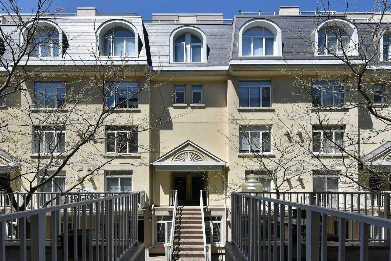 38 Stadium Road #657