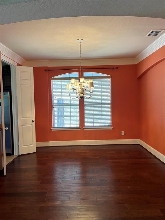 1343 Valley Vista Dr - Photo 4 of 21