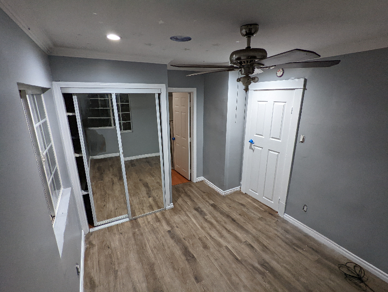 1408 W 55th St #1-2 - Photo 7 of 9