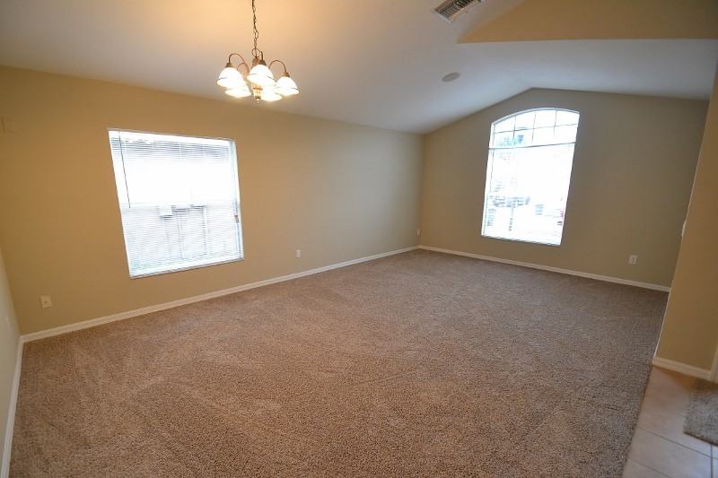 6805 Waterton Dr - Photo 3 of 9