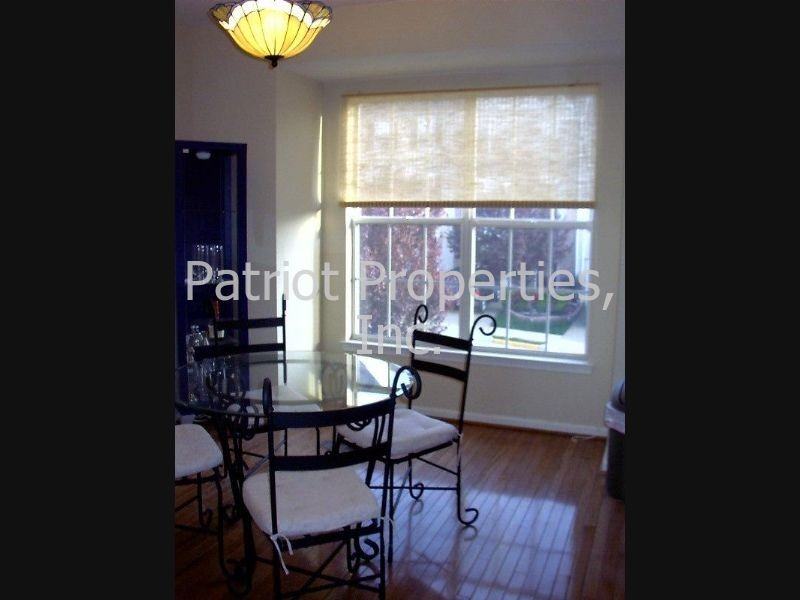 45546 Reading Terrace - Photo 2 of 5