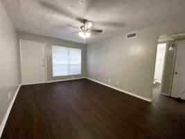 featured image of 1809 W Schunior St #0404