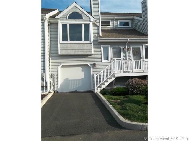 87 Sandpiper Crescent #87 - Photo 2 of 14