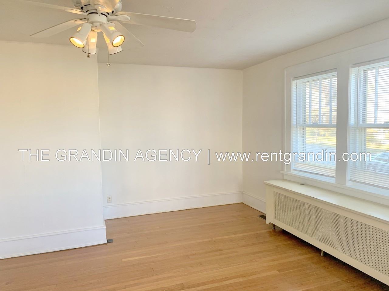 2102 Westover Ave Sw #3 - Photo 3 of 22