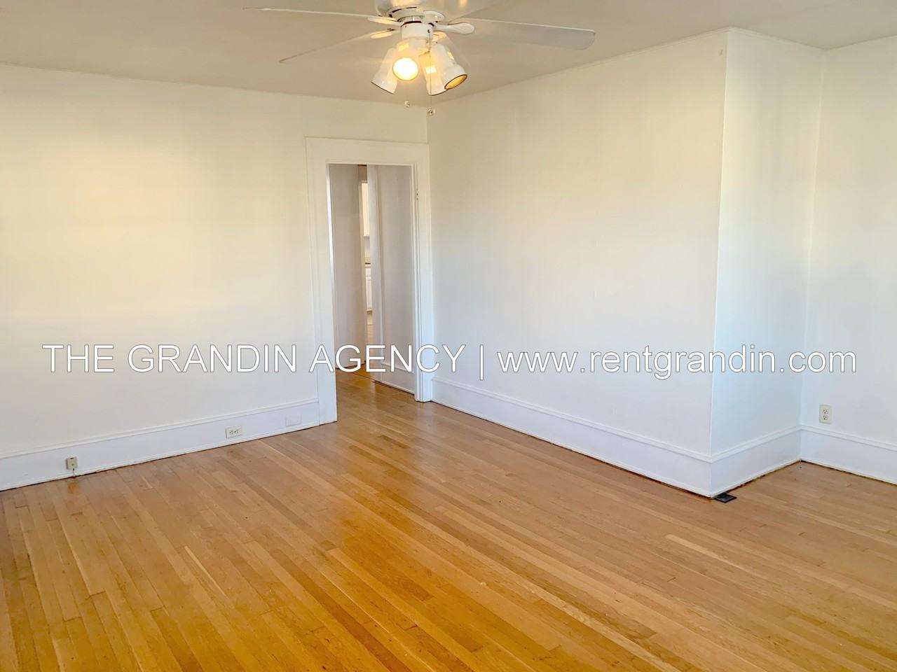 2102 Westover Ave Sw #3 - Photo 5 of 22