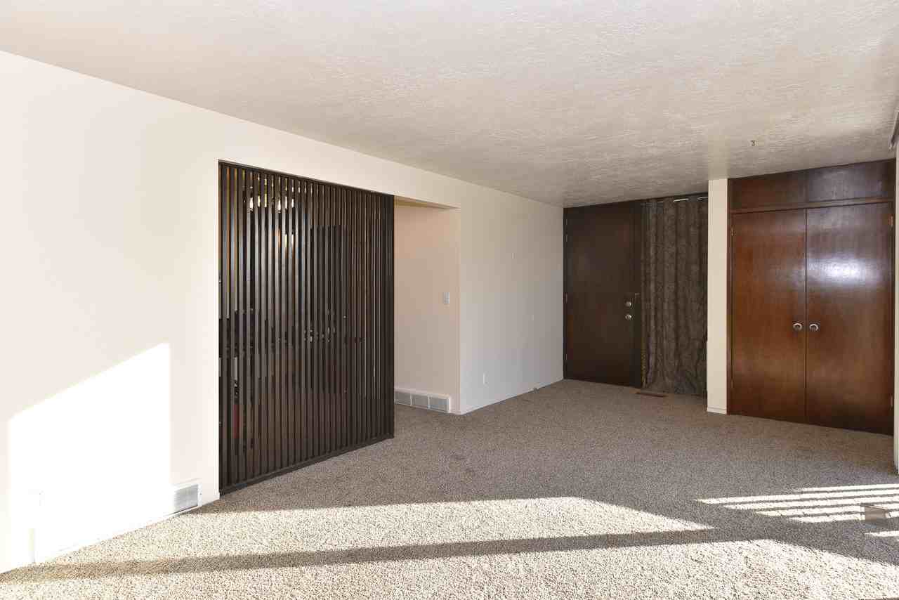 603 S 100 E #603 - Photo 2 of 16