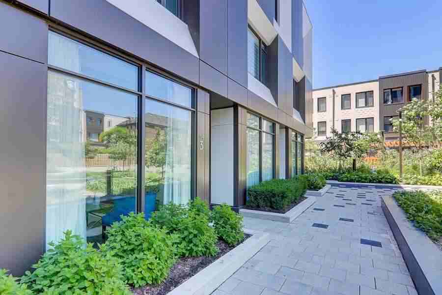 51 Paul Lane Gardens #TH 3 - Photo 2 of 24