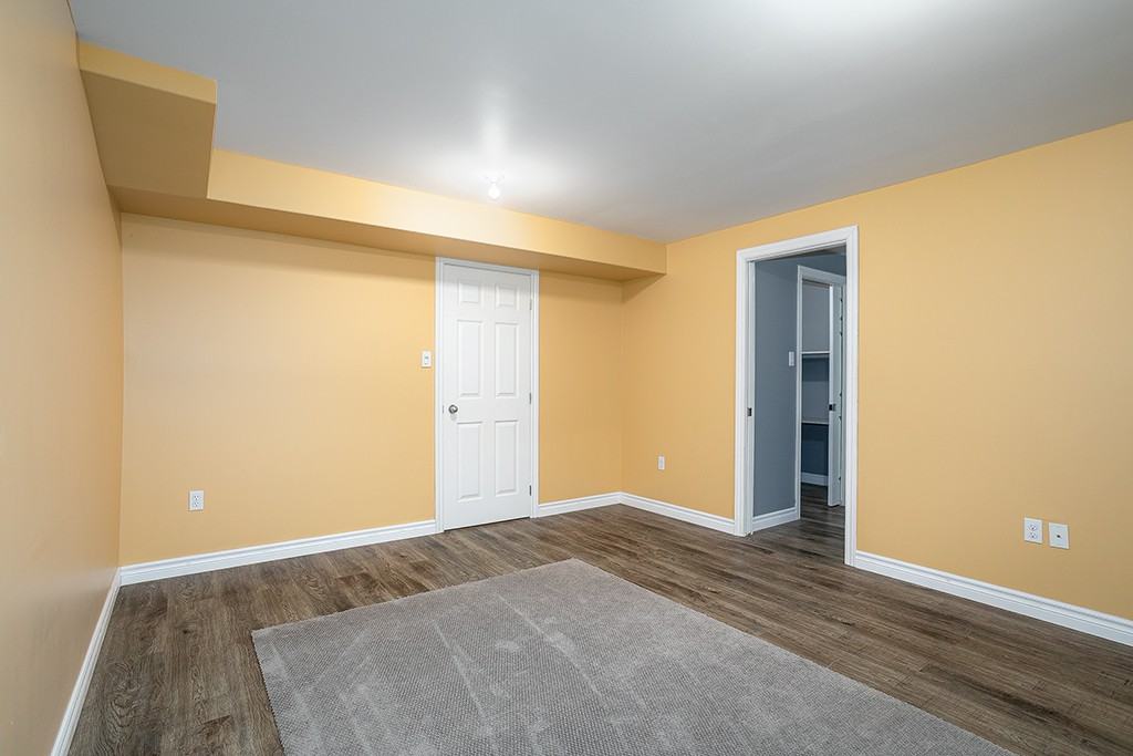 20 Alma E - Photo 3 of 17