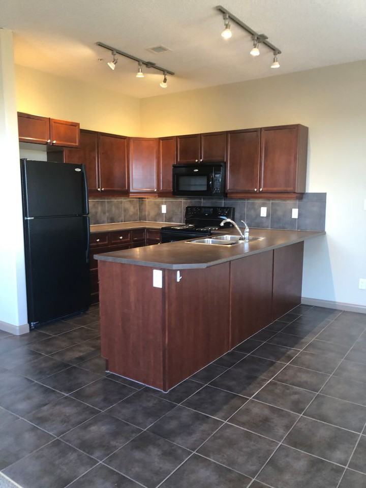 Palisades Condo on The Ravine! Apartments 501 Palisades Way, Sherwood