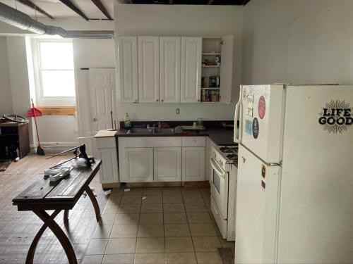 23 Sands Street 1 - Photo 3 of 7