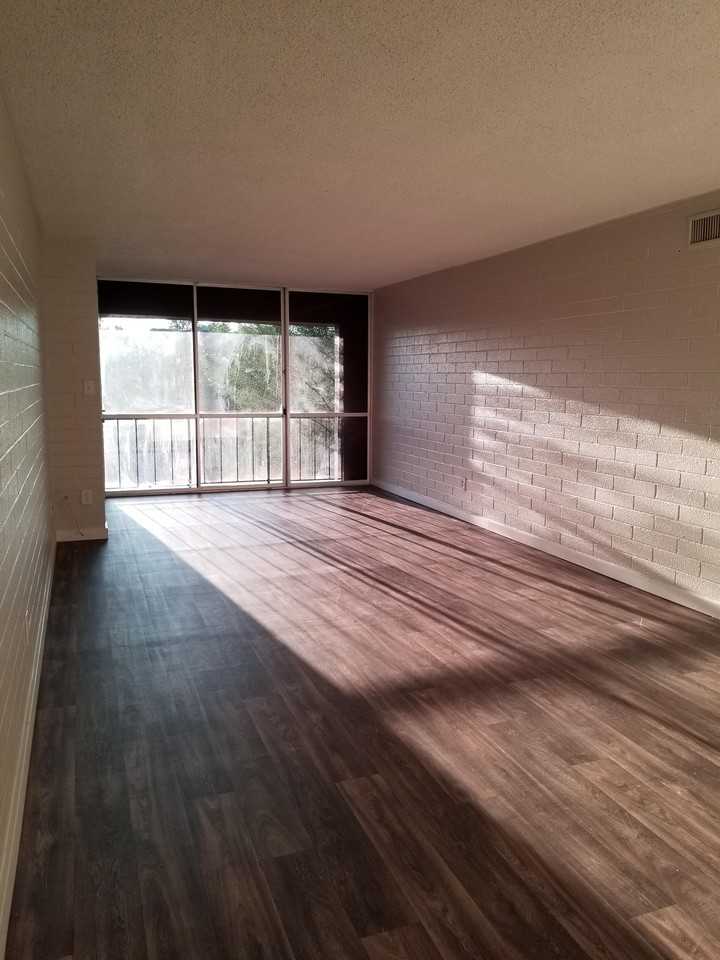 819 North Revere - 28 #28 - Photo 6 of 31