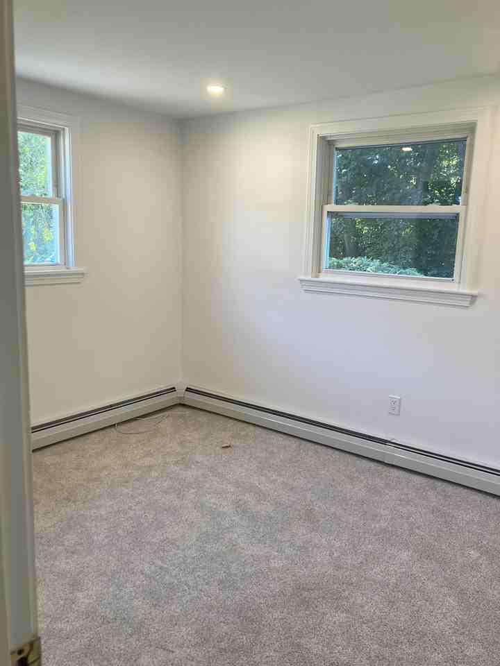 15 Walsh Rd #1 - Photo 5 of 9