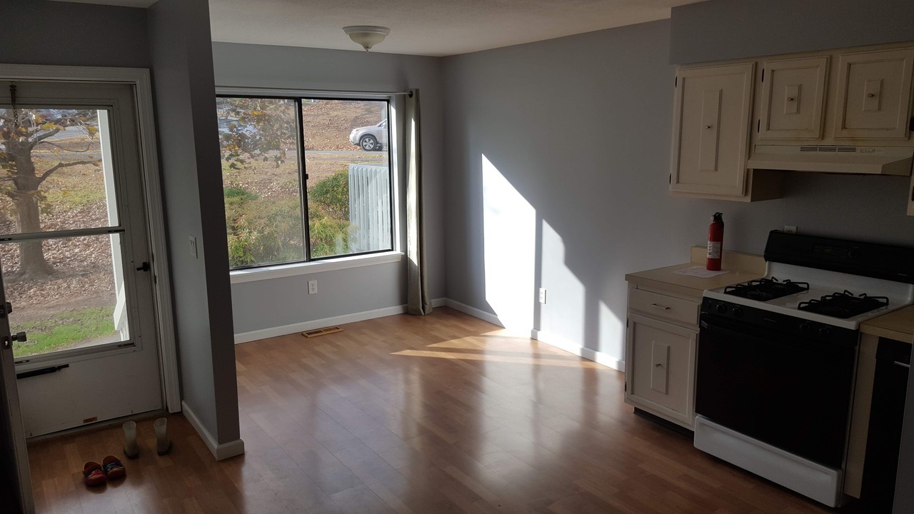 405 Cypress Road - Photo 2 of 6