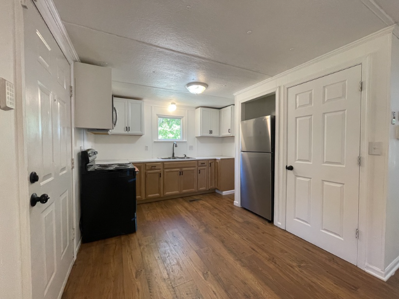 10714 Quaker Rd - Photo 2 of 13