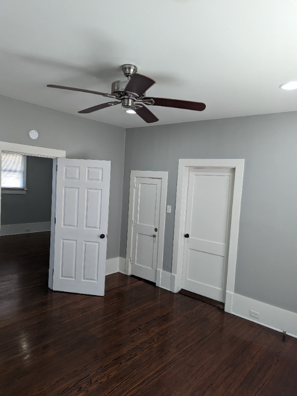 820 W Saint Peter St - Photo 7 of 12