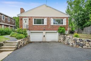 featured image of 27 Hermon St #1