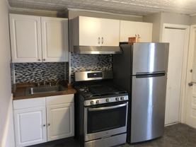 29 Hudson Ave - Photo 1 of 1