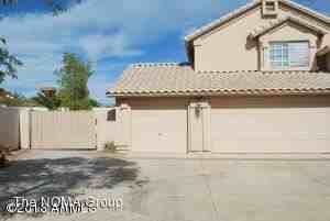 10635 N 129th St - Photo 3 of 19