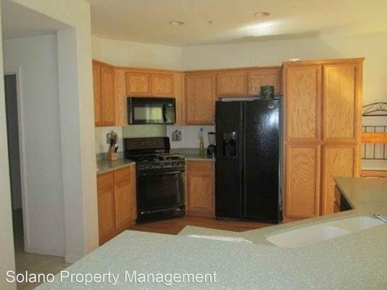 10 Bethany Dr - Photo 2 of 12