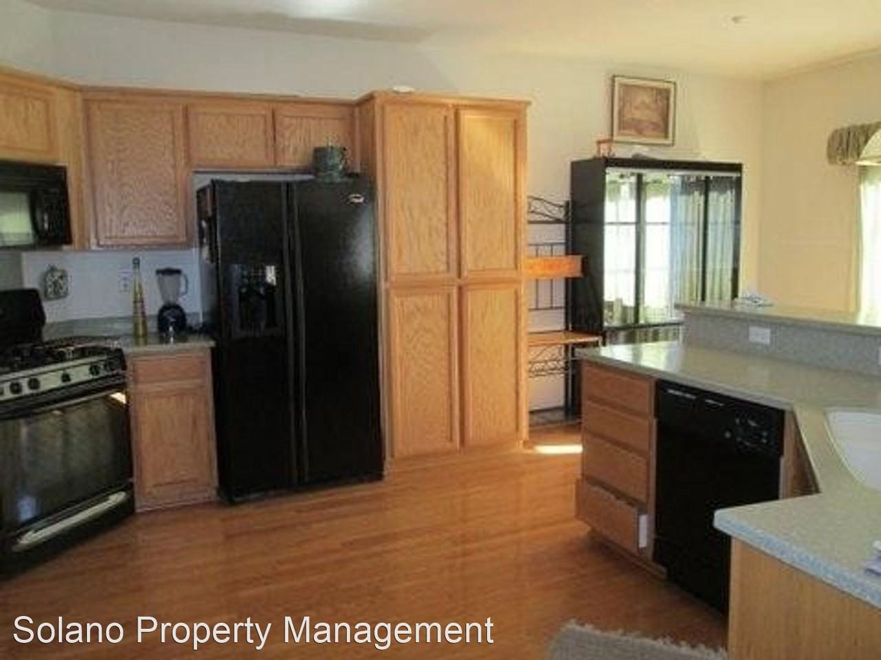 10 Bethany Dr - Photo 3 of 12