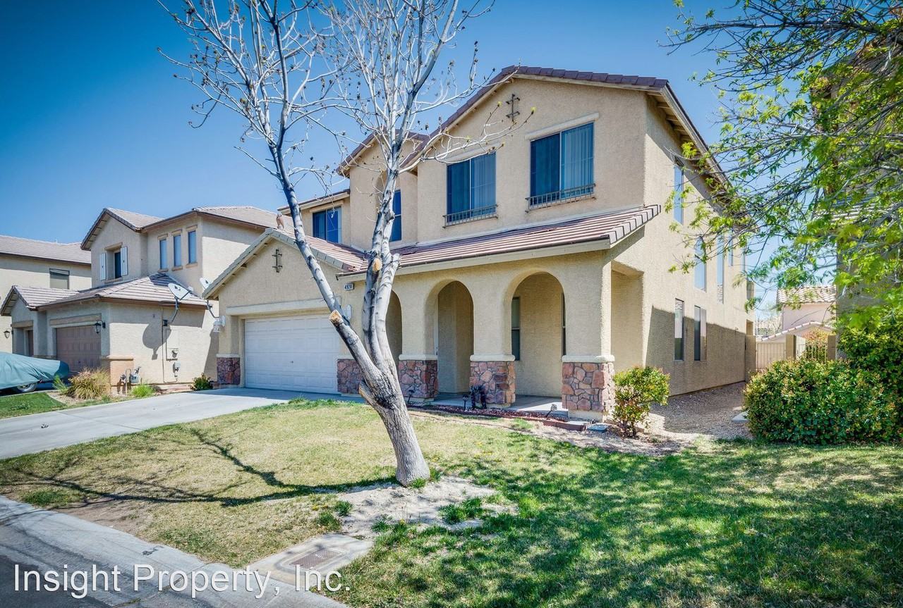 4928 Tindari St - Photo 3 of 50
