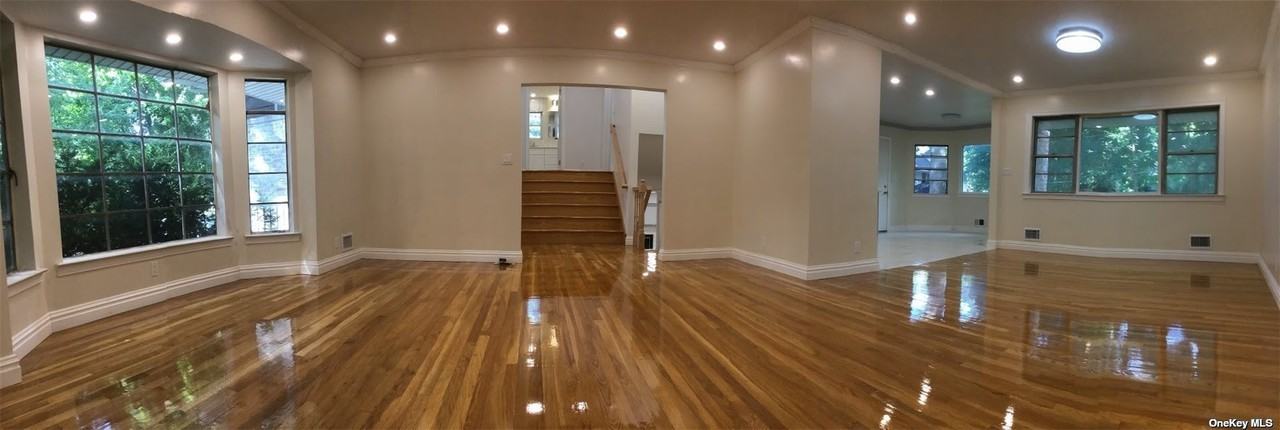 119 Schenck Ave - Photo 3 of 15