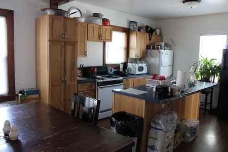 2815 63rd St - Photo 3 of 12