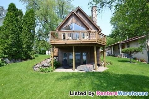 6695 Halstead Ave - Photo 3 of 4