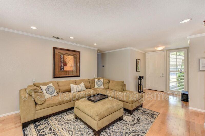 5342 Terrace Oak Cir - Photo 2 of 29