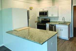 93 Elm St #6 - Photo 1 of 1