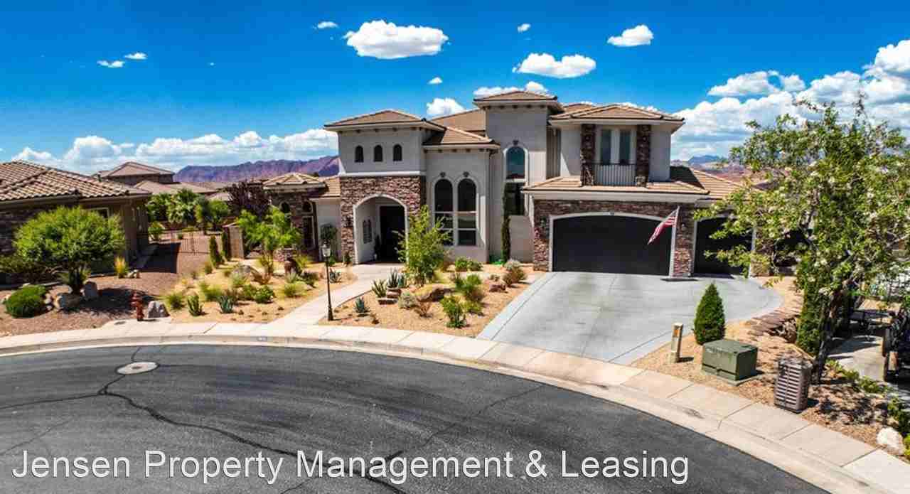 2032 2032 West 530 South Circle - Photo 3 of 50