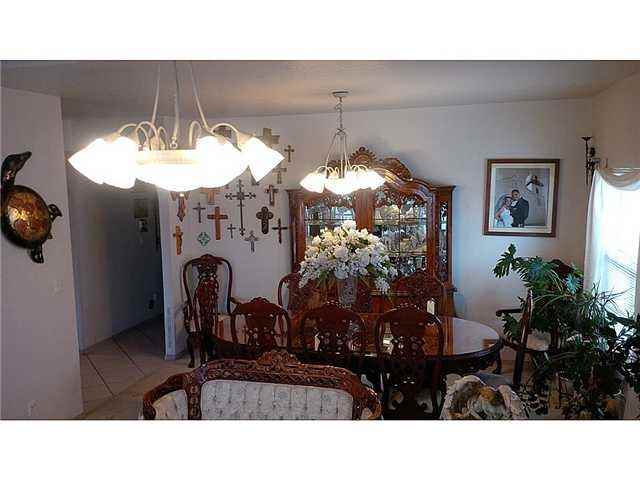 12320 Kit Carson Dr - Photo 3 of 22